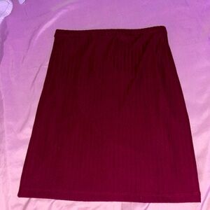 red mini skirt, size small, been worn out a few times.